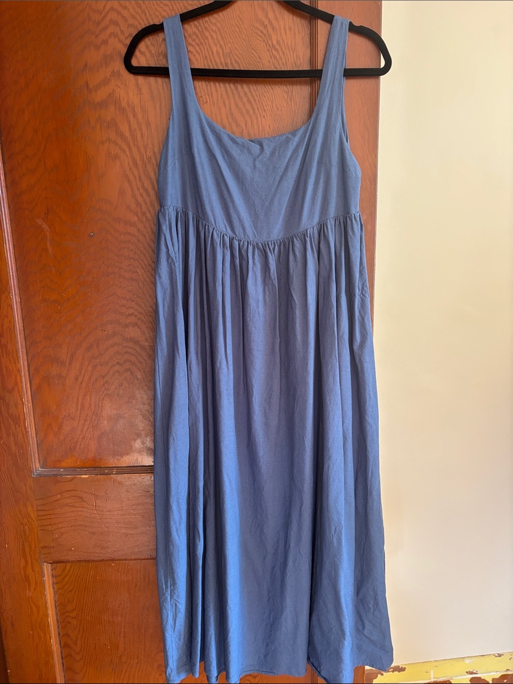 Blue Sleeveless Midi Dress - Classic Scoop Neck